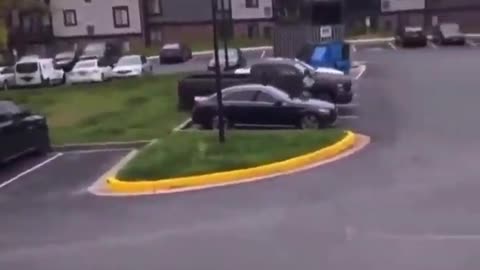 Sheboon Gets Shot Down By Dequrious In Parking Lot