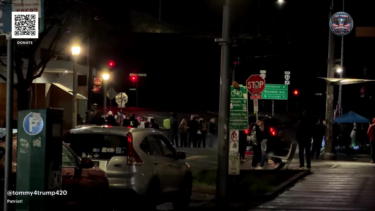 Anti ice protest marching to Portland mayors house!