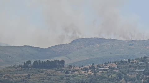 Flakët përpijnë malin e Shashicës, vendi ku Rama kërkon 830ha/tokë për parkun fotovoltaik