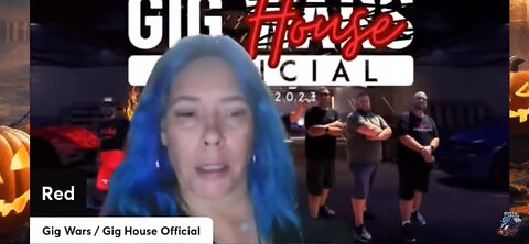 Boss btch Red slothpig jr. Befriended the people who targeted and harassed her!! Dafuq??!?!