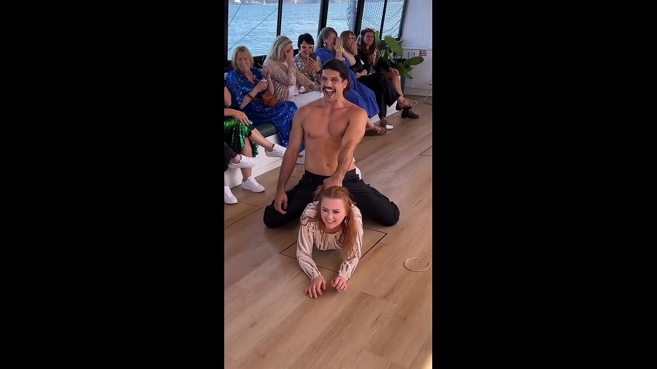 couple doing sex on public