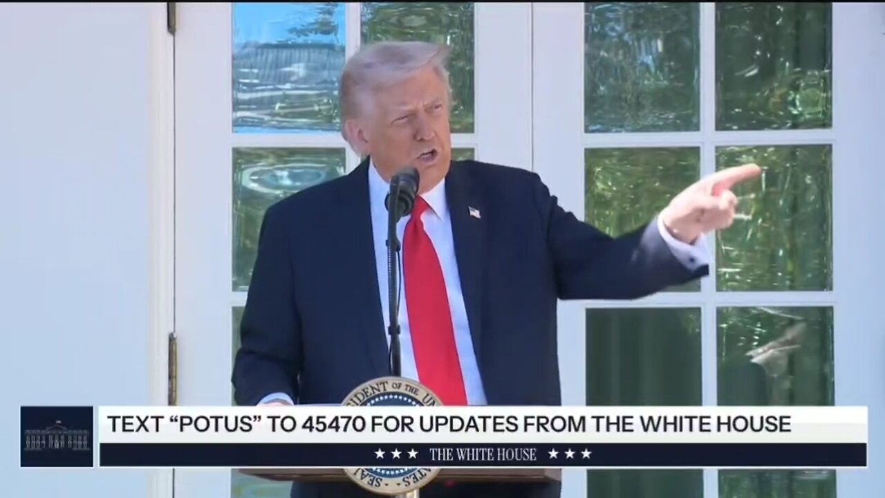 Trump Tells A HILARIOUS Story About Jackie Kennedy