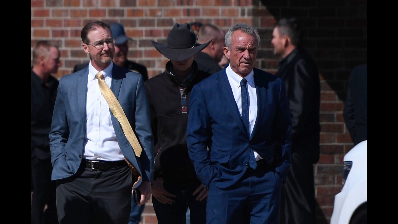 RFK Jr. Visits West Texas as 2nd Child Is Buried