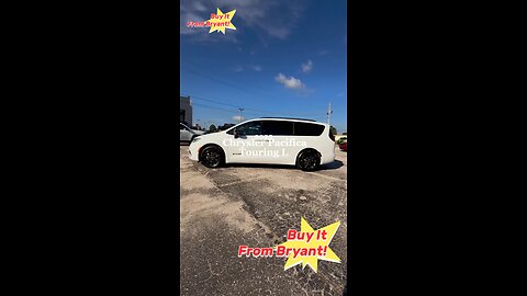 2025 Chrysler Pacifica Touring L
