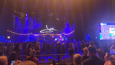 Jake Owens, Asend amphitheater Nashville CMA 2025