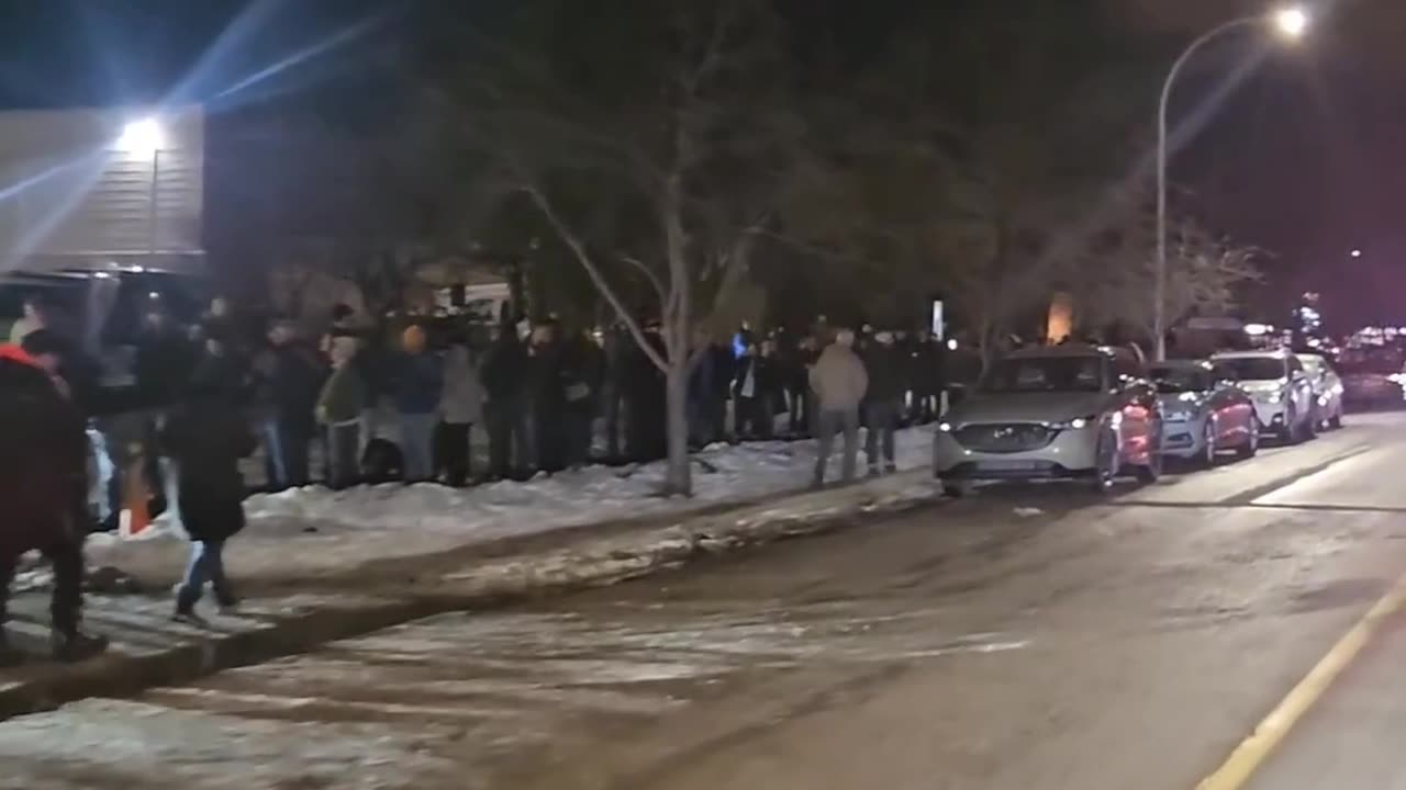 Thousands in Line for Alberta Referendum