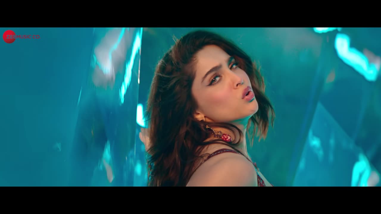 Taras-Sharvari & Abhay Verma