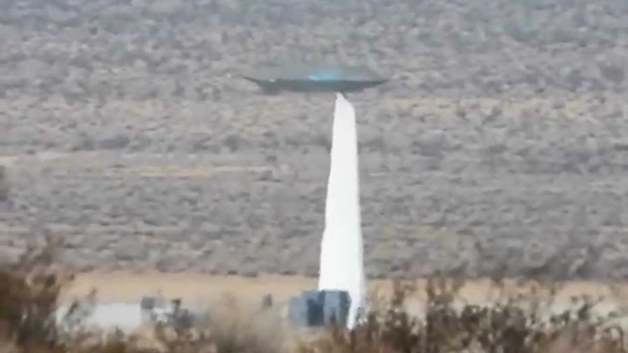 🔥🔥🔥 Drone wars of the future will look & feel like a UFO invasion.