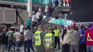 Llegan a Venezuela 252 migrantes que fueron retenidos en El Salvador