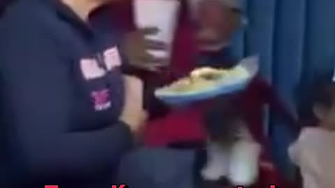 Un descuido arruina los tacos de una mujer