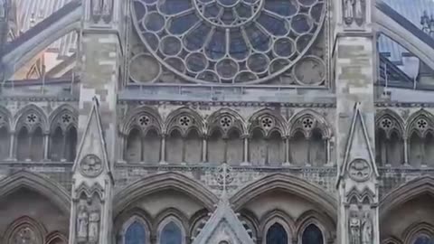 🇬🇧 WESTMINSTER ABBEY, LONDON, PERFECTLY BUILT WITH RUDIMENTARY TOOLS, THAT'S THEIR NONSENSE STORY
