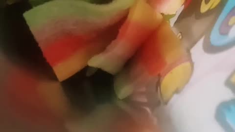 New 1up freeze dried sour strips first try 🧿