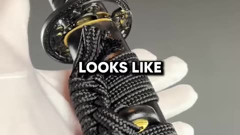 We Made a beautiful Obsidian Katana !