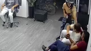 Robo en el barrio Mutis