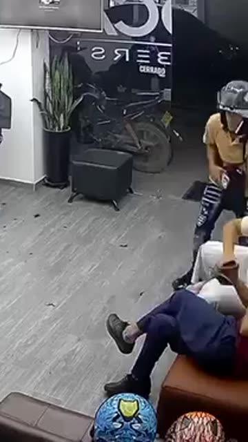 Robo en el barrio Mutis