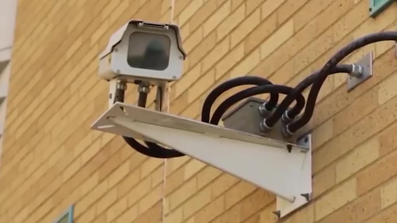 EPSTEIN IS STILL ALIVE LIVING ON DIEGO GARCIA