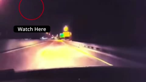 New UFO Sightings & Strange Messages in the SKY!