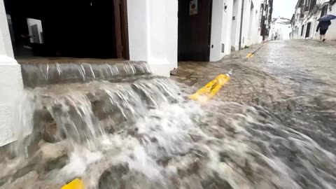 Storm Leonardo pounds Spain with heavy rain, prompting evacuations