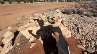 Oreshnik fantasy. Royal eviction. Ukraine needs cash, manpower crisis. APEC, Xi stays Trump leaves