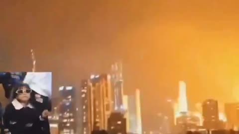 Il cantante dei Boom Boom Tel Aviv, afferma: i sionisti hanno cancellato questa canzone da Internet.