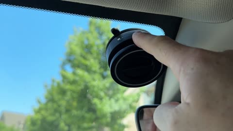 Review ETIBIG Vacuum Suction Magnetic Phone Holder
