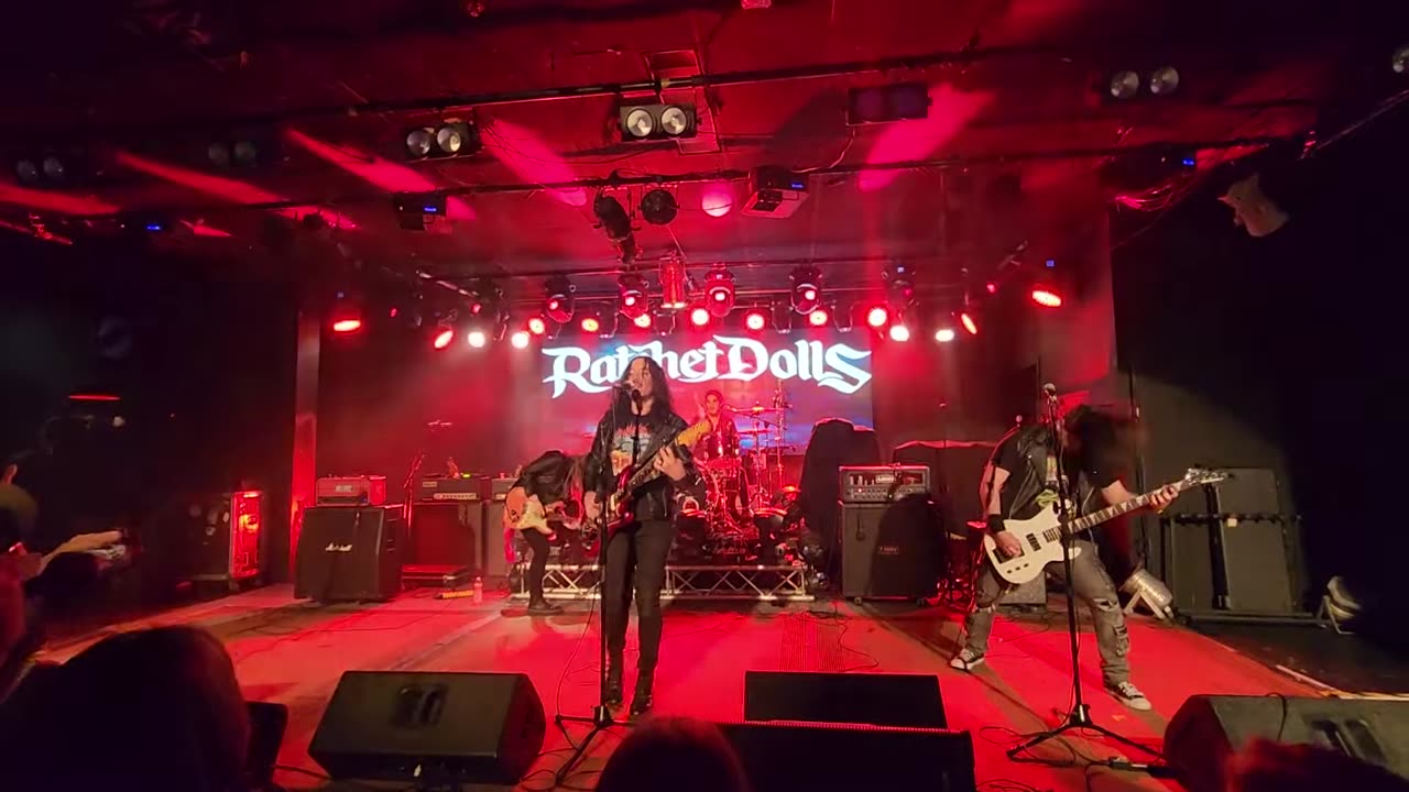 Ratchet dolls ( live)