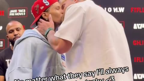 JAKE PAUL IS GAYYYYYYYY????????