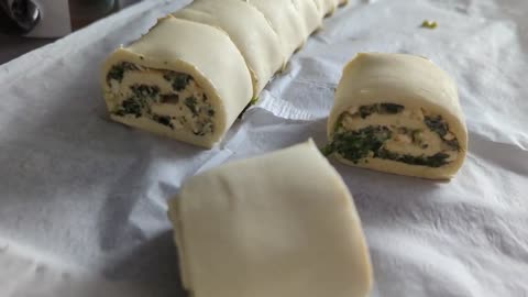 Spinach and Feta Mini Rolls