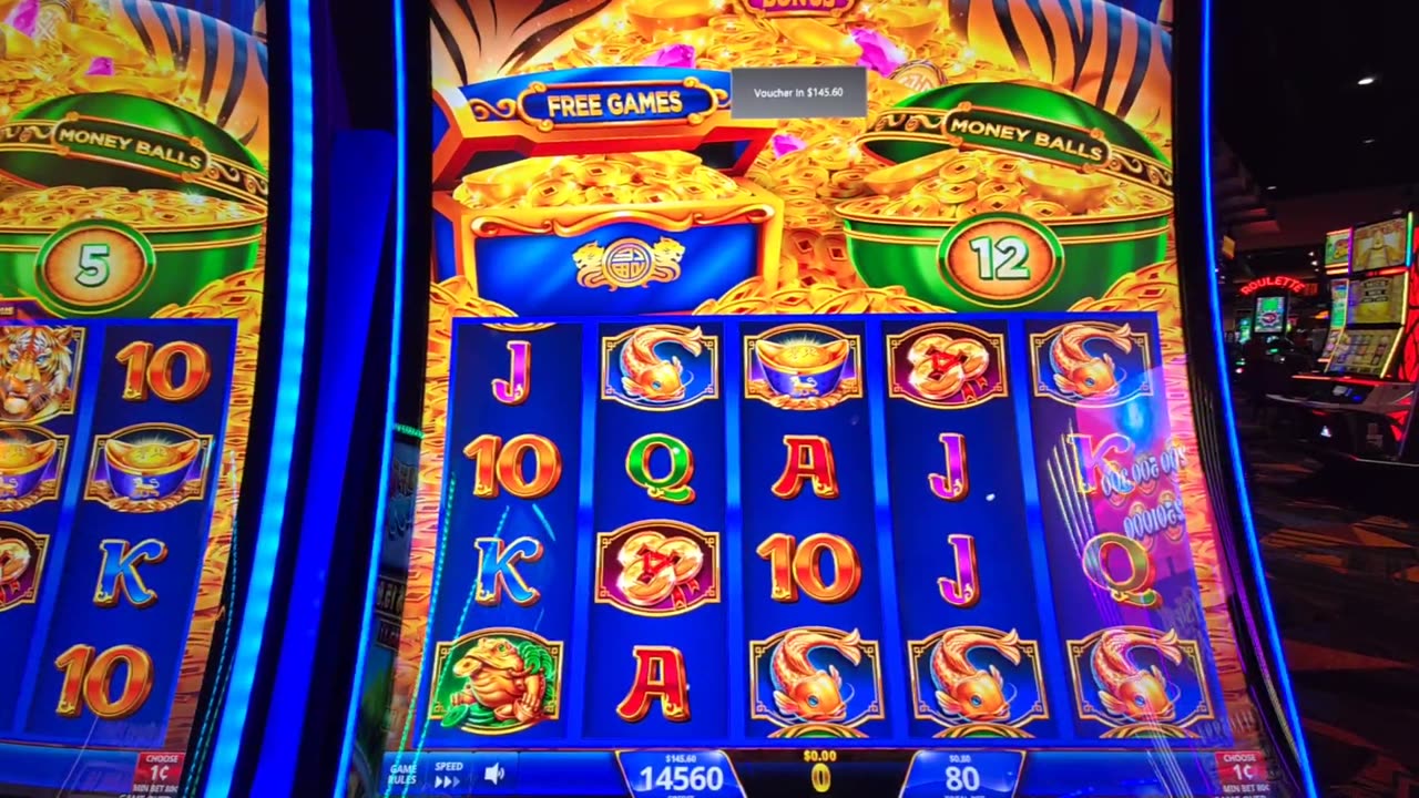 SlotMaster LIVE @ The Casino