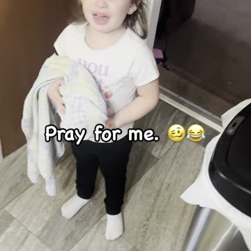 Toddler wants to be a full time traveler already!