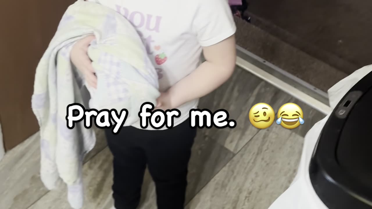 Toddler wants to be a full time traveler already!