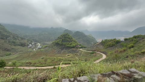 Riding on the Ha Giang Loop in Vietnam (part 9)