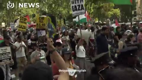 LIVE Stop Starving Gaza mass rally on the steps of the New York Public Library in Bryant Park