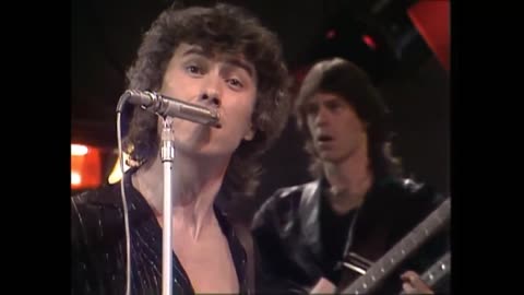 Golden Earring - Weekend Love = 1979