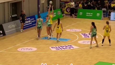 Manchester Thunder vs London Mavericks : 🏐 Netball Super League : Minor Semi-Final Highlights