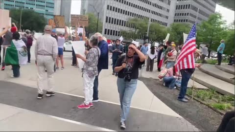 Milkmoder VS old fart at Mayday protest Dallas