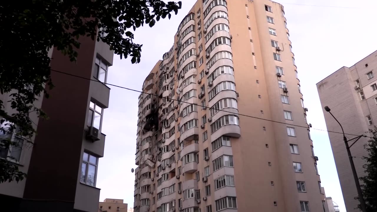 Several killed, dozens hurt in intense Russian air attacks on Ukraine