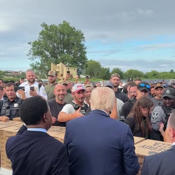Trump Personally Shaking Hands With Law Enforcement For Making DC Safe Again