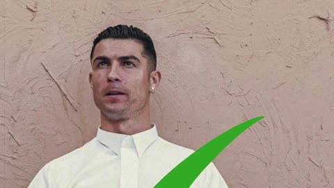 Cristiano Ronaldo Non muslim vs Muslim Picture