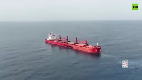 Watch Houthis SINK British-flagged carrier Magic Seas
