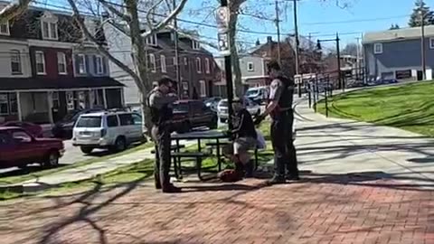 Catch #287 part 2 Kyle 33 of Lancaster Pennsylvania meeting with a 12 yo decoy with intentions
