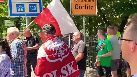 What’s Going on Poland 🇵🇱 Germany 🇩🇪 Border 🤔 #poland #germany #görlitz #immigrants #border