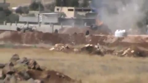 Syrian War al-Mahata, Daraa, 1x Shilka destroyed by RPG 2013.05.29
