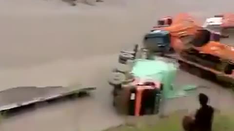 No prior information being shared with Pakistanis before releasing water.