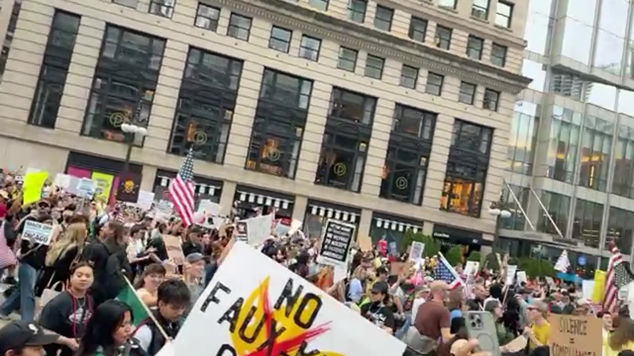 LIVE: “No Kings” Protest in Chicago
