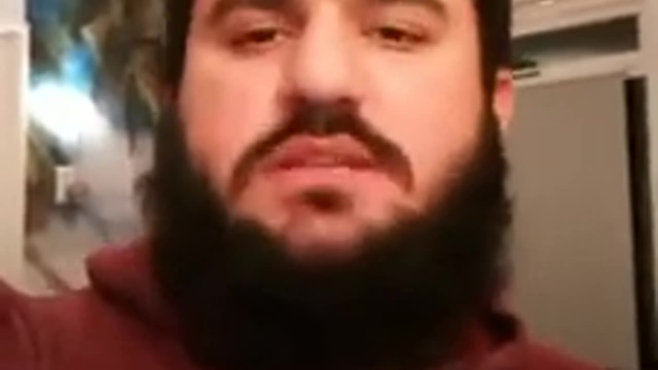 Shabir doet stoer tegen Ofux🤣🤣🤣