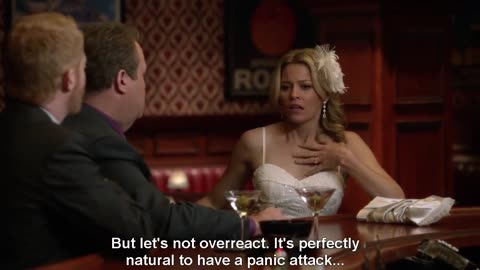 MODERN FAMILY S04E17 - HE'S CUTE, WHEN DID HE COME IN?!
