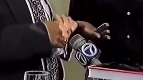 ICYMI: Dr Robert Wilner injected HIV into himself on TV