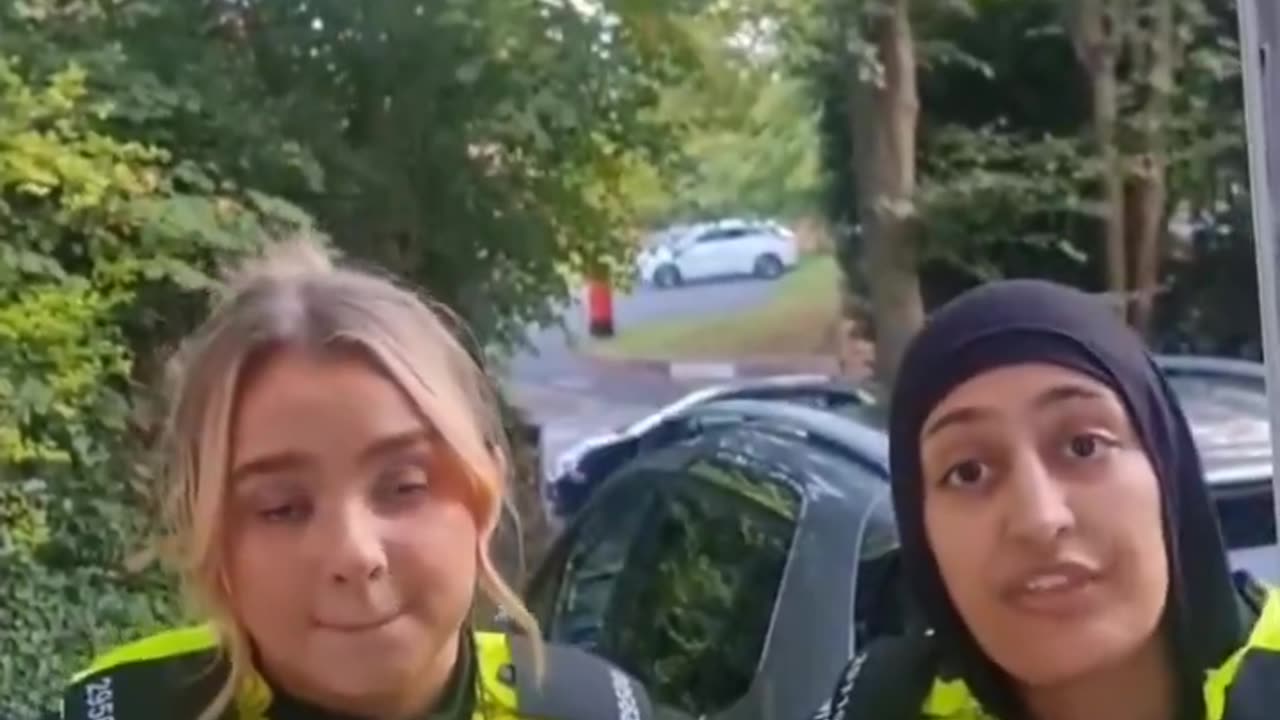 jewK ZOG bots can't arrest filthy feral grooming gangs but have the time to bully a White family