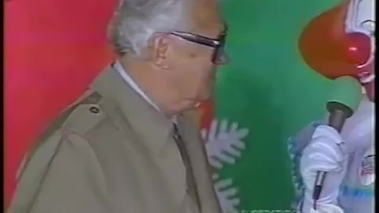 December 11, 1987 - Harry Caray Plays Bozo's Grand Prize Game